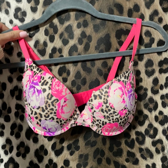 PINK Victoria's Secret Other - Wear everyday push up bra